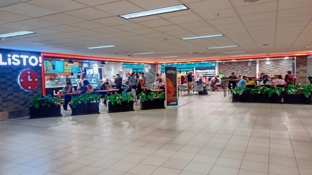 176 LiSTO! renueva su tienda ubicada en el aeropuerto de Lima y duplica su aforo de atención