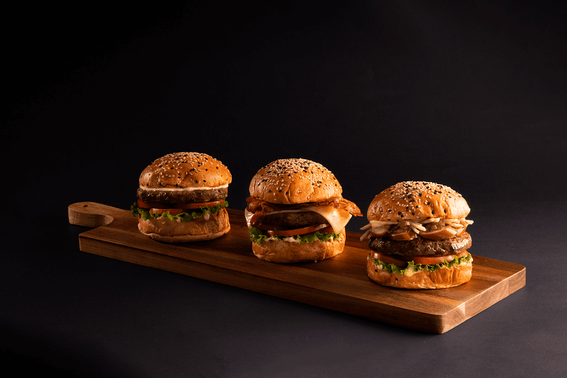 180 LiSTO! LANZA SU NUEVA LÍNEA DE HAMBURGUESAS