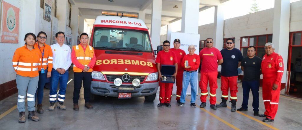 110 PRIMAX fortalece su compromiso social con los Bomberos del Perú